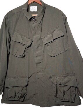 US Military Vietnam Era Jungle Combat Jacket Medium Short Army Green Rip Stop
